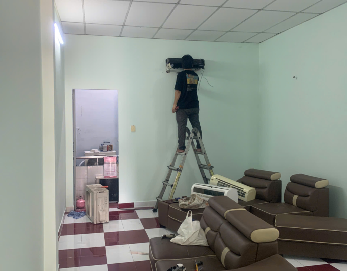 Lắp Đặt Máy Lạnh