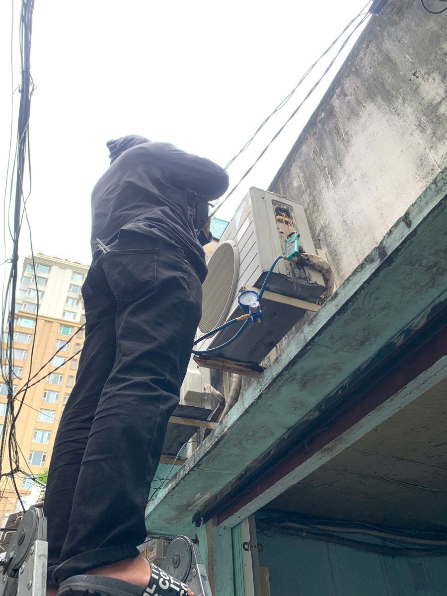 Lắp Đặt Máy Lạnh